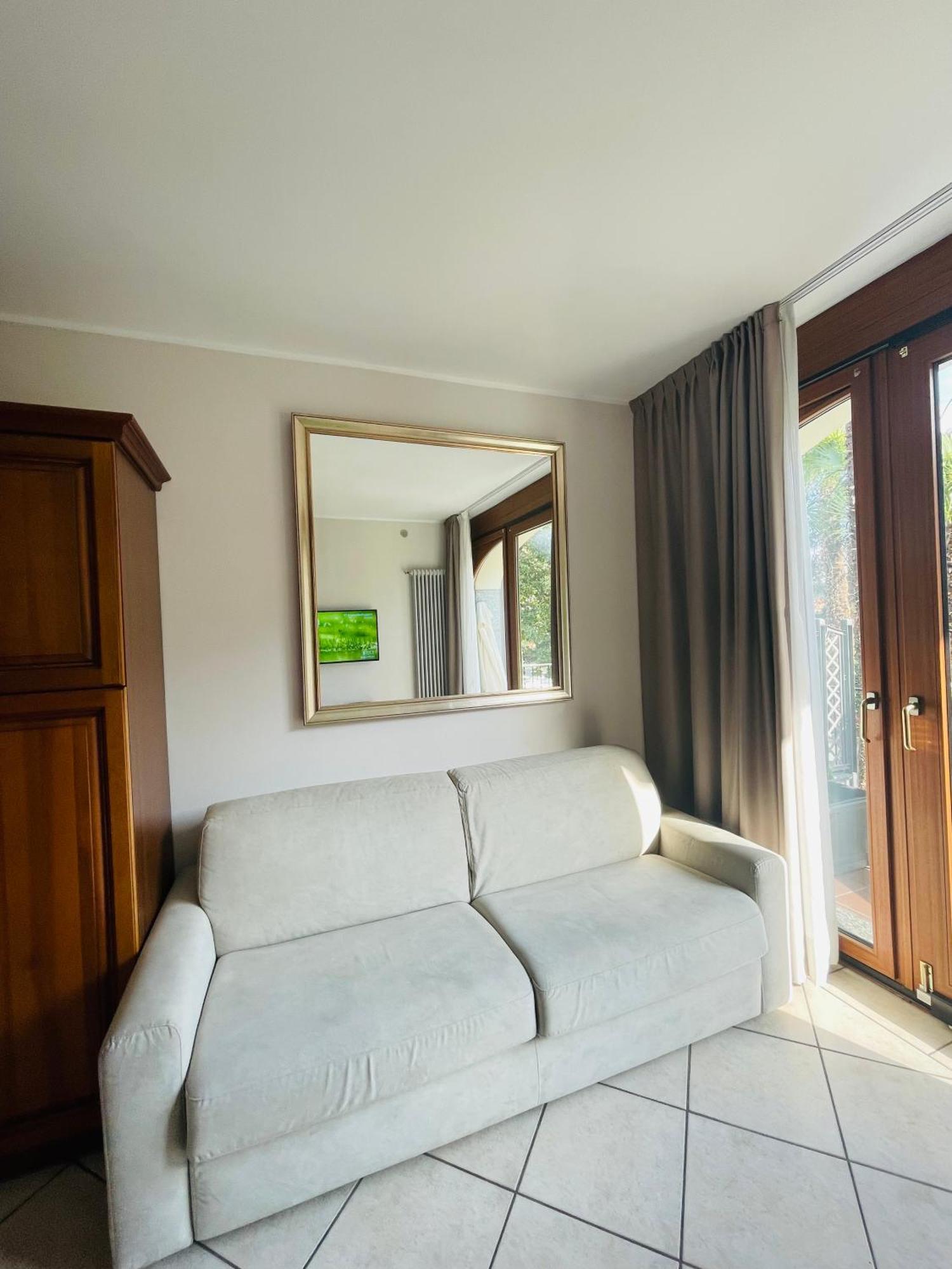 Residence Villa Margherita Каннобио Экстерьер фото